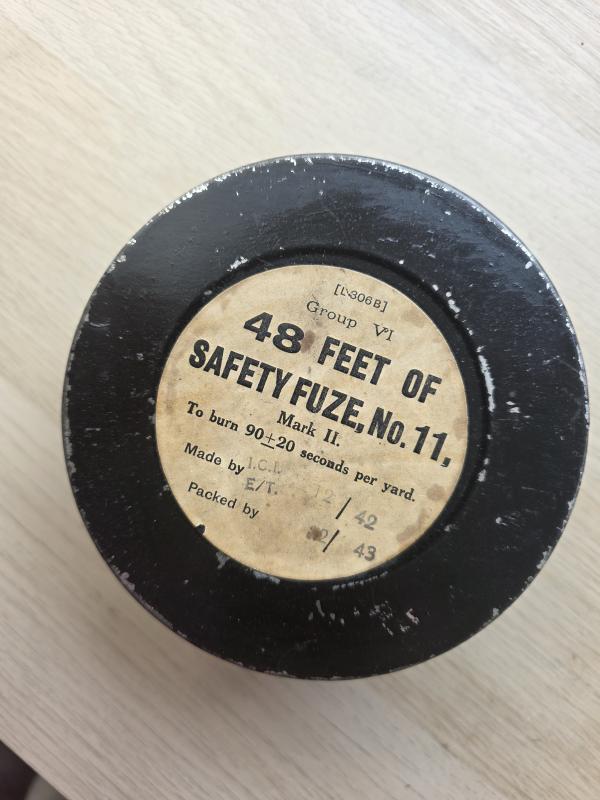 Engineers/ SOE safety tin  fuse. 1943.