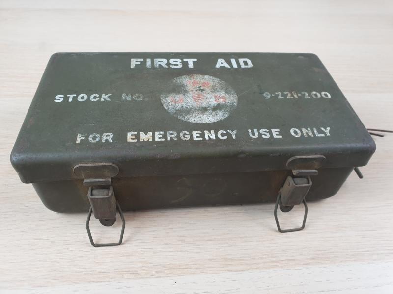 Kit, First Aid, Motor Vehicle.